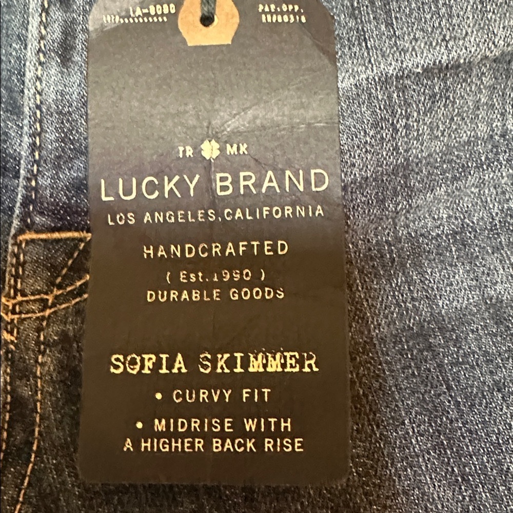 Lucky Jeans Women's  Sofia Skimmer Curvy Fit Midrise  Dark Wash Jeans size 8 /29 - Picture 3 of 5